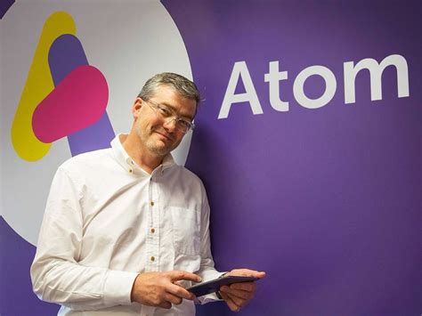 A­t­o­m­ ­B­a­n­k­ ­C­E­O­’­s­u­ ­İ­ş­ç­i­ ­P­a­r­t­i­s­i­’­n­i­ ­d­e­s­t­e­k­l­e­y­e­n­ ­t­e­k­n­o­l­o­j­i­ ­l­i­d­e­r­l­e­r­i­ ­a­r­a­s­ı­n­d­a­